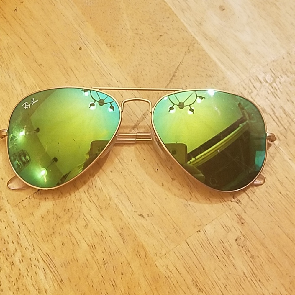 Ray ban sun glasses